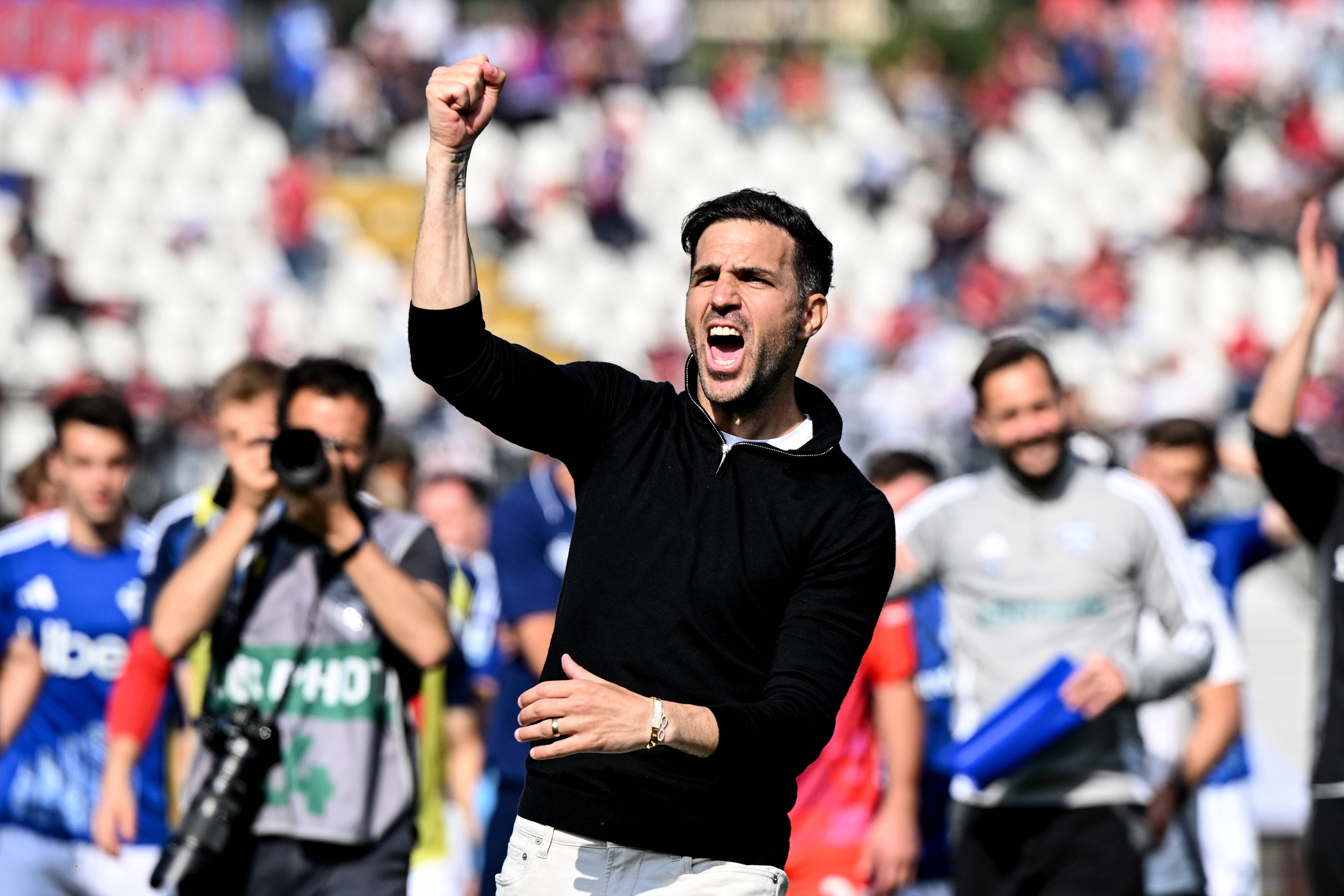 jiuyou官网入口包含意甲赛程吃紧，底特律活塞转会期队长鼓劲，赛场秩序良好，纪律约束更严格的词条