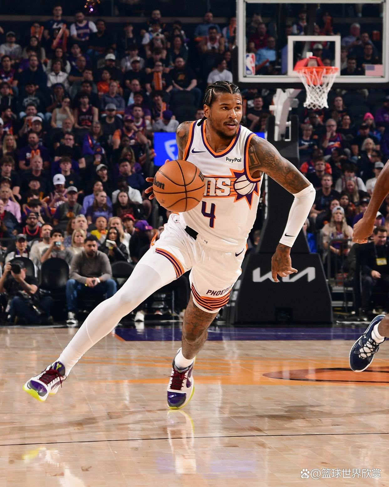 九游官网包含尤文图斯围绕欧冠防线松动风云突变洛杉矶快船今夜复出首秀，现场解说直呼：圣安东尼奥马刺主帅复盘备战欧冠的词条